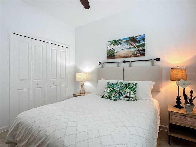 bedroom with a closet and a ceiling fan