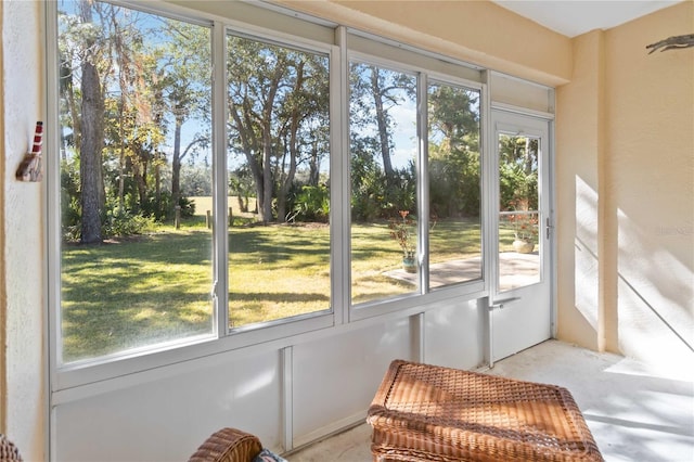 view of sunroom / solarium