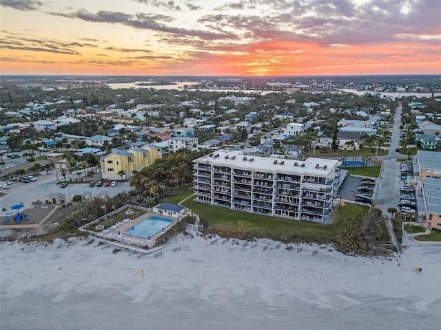 view of aerial view at dusk