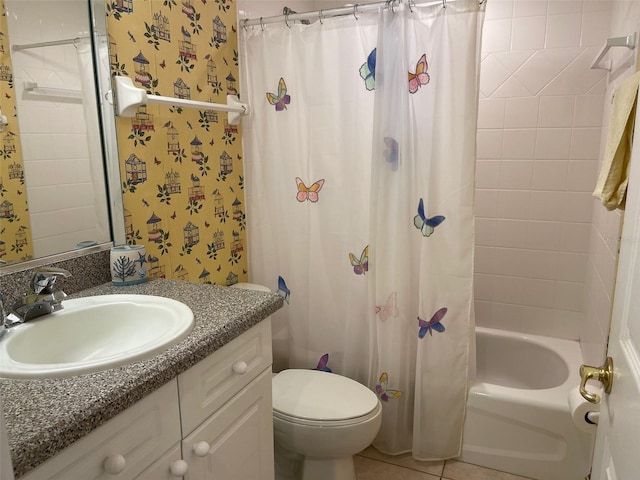 full bathroom featuring tile patterned flooring, vanity, shower / bathtub combination with curtain, and toilet