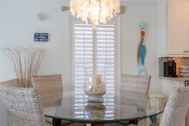 dining room featuring an inviting chandelier