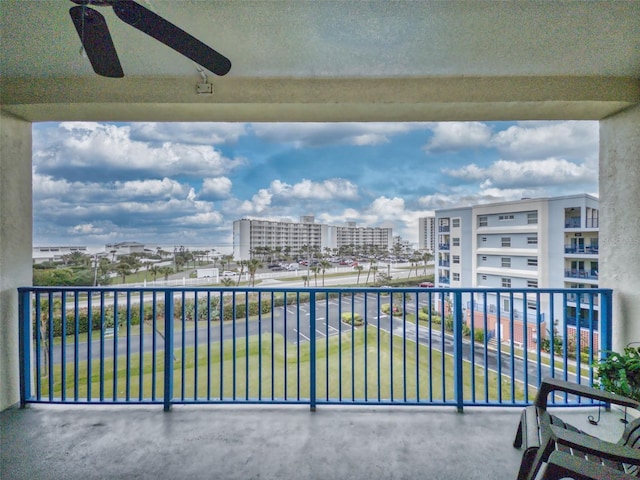 balcony with ceiling fan