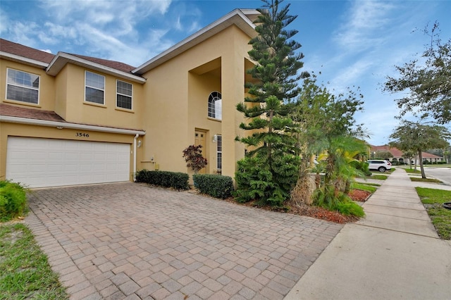 view of front of property featuring a garage