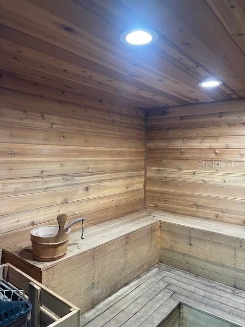 view of sauna / steam room