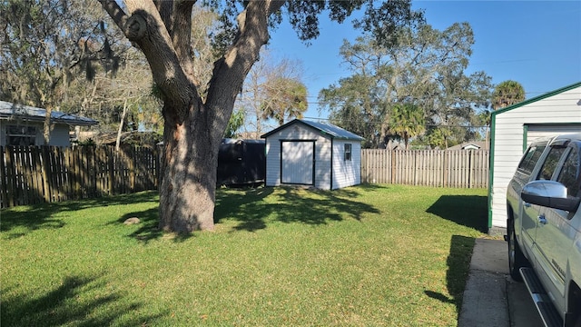 view of yard with a storage shed