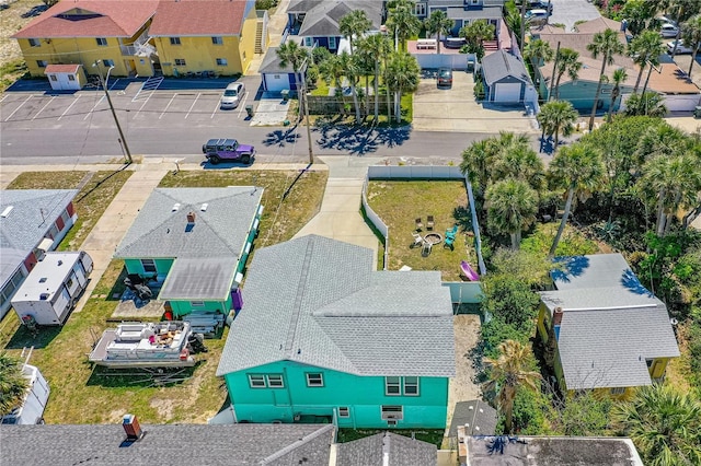 birds eye view of property featuring a residential view