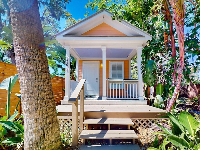 536 Faulkner St, New Smyrna Beach, FL 32168 - entrance to property with covered porch