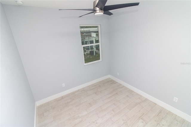 113 Douglas St, Edgewater, FL 32141 - empty room featuring light wood-type flooring, ceiling fan, baseboards, and a smoke detector