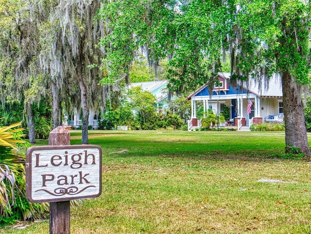 2656 Old Smyrna Trl, New Smyrna Beach, FL 32168 - exterior space with a yard