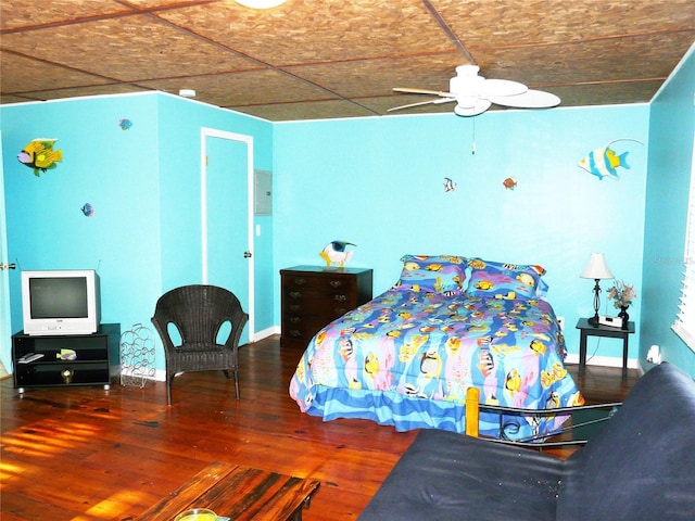 191 Howes St, Oak Hill, FL 32759 - unfurnished bedroom featuring wood finished floors and baseboards