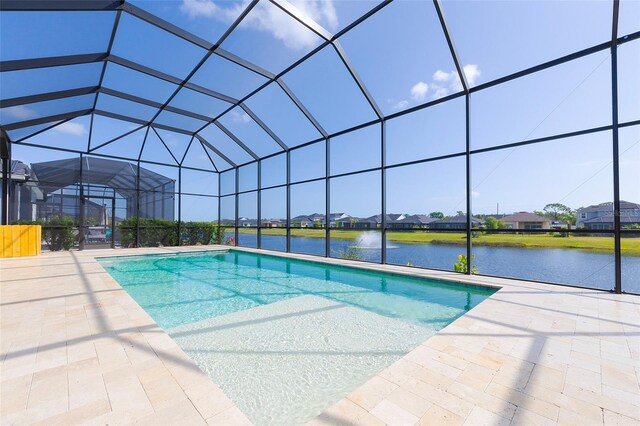 6277 W Fallsgrove Ln, Port Orange, FL 32128 - pool featuring a patio area, a water view, glass enclosure, and a residential view
