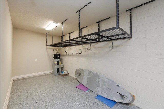 6277 W Fallsgrove Ln, Port Orange, FL 32128 - interior space featuring baseboards and water heater