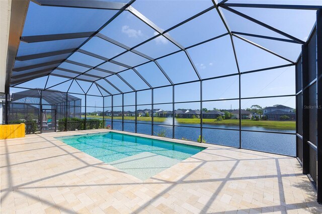 6277 W Fallsgrove Ln, Port Orange, FL 32128 - pool featuring a patio area, a water view, a lanai, and a residential view