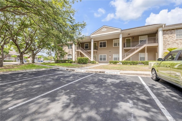 160 Reserve Cir Unit 204, Oviedo, FL 32765 - exterior space featuring stairway