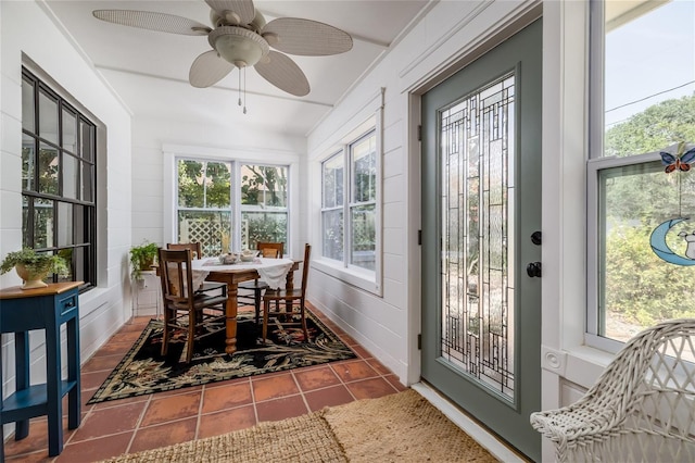 825 E 23rd Ave, New Smyrna Beach, FL 32169 - view of sunroom / solarium
