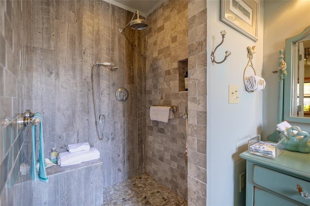 825 E 23rd Ave, New Smyrna Beach, FL 32169 - bathroom featuring tiled shower