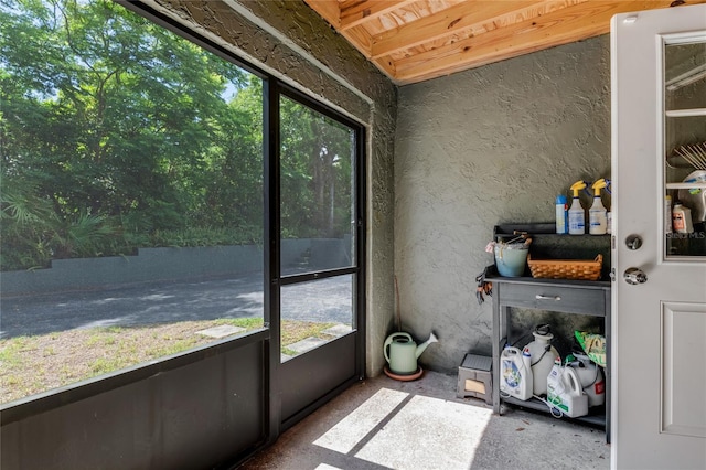view of sunroom / solarium