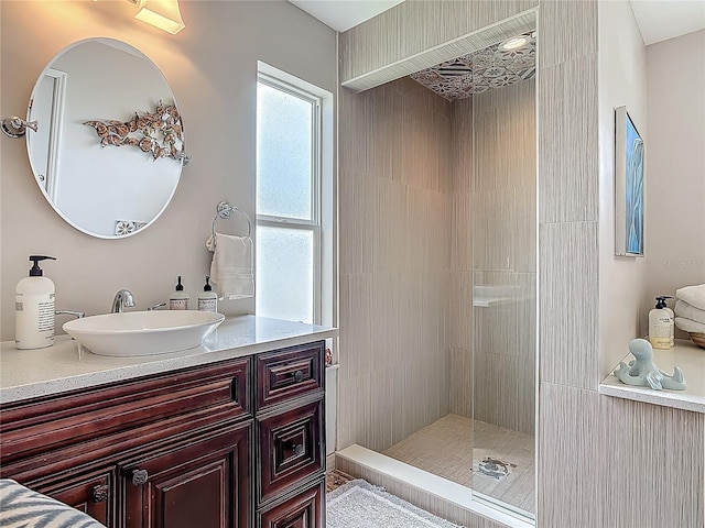 31 Sea Harbor Dr E, Ormond Beach, FL 32176 - bathroom featuring tiled shower and vanity