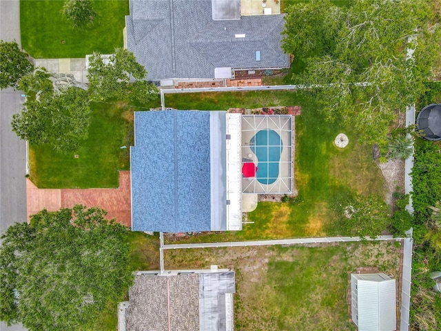 drone / aerial view of a pool area