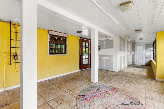 2576 Sunset Dr, New Smyrna Beach, FL 32168 - interior space with baseboards