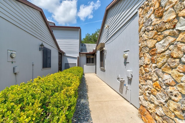 488 Shorewood Ln, New Smyrna Beach, FL 32168 - view of home's exterior