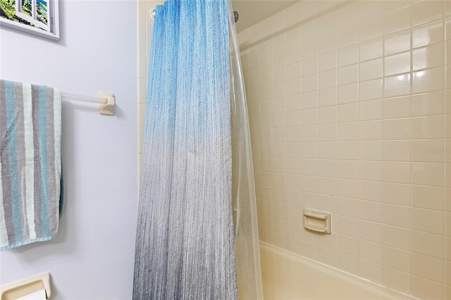 1723 Needle Palm Dr, Edgewater, FL 32132 - full bath featuring shower / tub combo