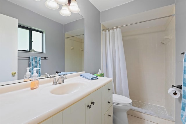 1723 Needle Palm Dr, Edgewater, FL 32132 - full bathroom with vanity, tiled shower, and a chandelier
