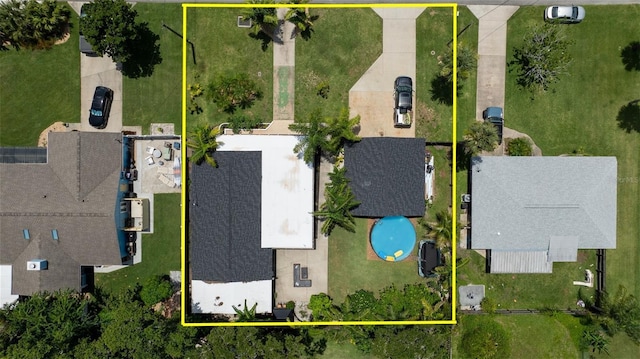 653 Goodwin Ave, New Smyrna Beach, FL 32169 - aerial view of property's location featuring property boundaries highlighted