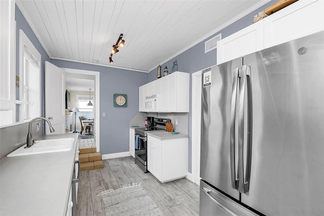 2101 Hill St, New Smyrna Beach, FL 32169 - photo 10