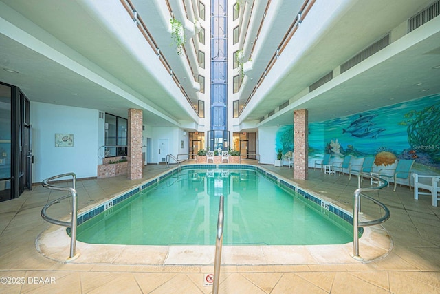 3023 S Atlantic Ave Unit 8010, Daytona Beach, FL 32118 - view of indoor community pool