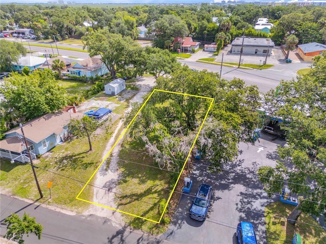 527 Dora St, New Smyrna Beach, FL 32168