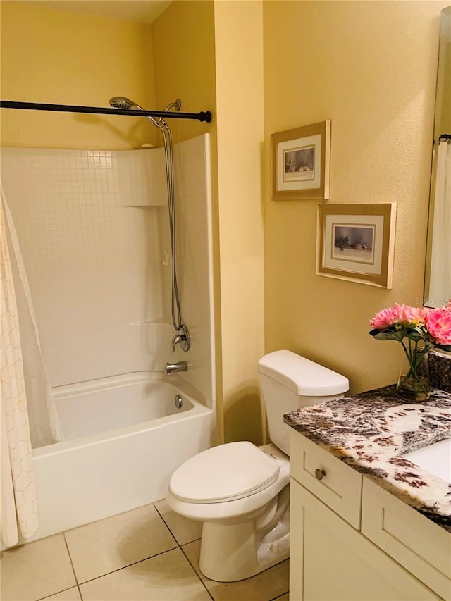 2672 Star Coral Ln, New Smyrna Beach, FL 32168 - bathroom featuring vanity, shower / tub combo with curtain, and tile patterned flooring