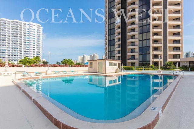 1 Oceans W Blvd Unit 1B5, Daytona Beach, FL 32118 - view of community pool