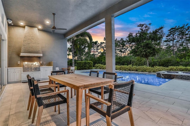 6294 W Fallsgrove Ln, Port Orange, FL 32128 - view of patio / terrace featuring area for grilling, outdoor dining area, a ceiling fan, and a pool with connected hot tub
