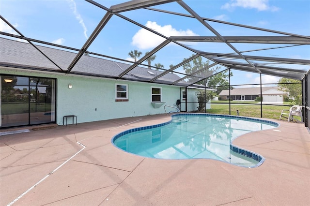 800 Black Duck Dr, Port Orange, FL 32127 - outdoor pool featuring a patio, a lawn, and glass enclosure