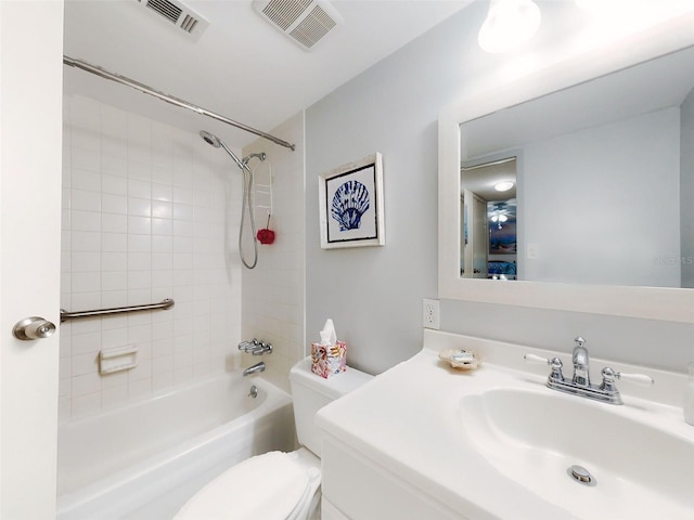 4175 S Atlantic Ave Unit 4110, New Smyrna Beach, FL 32169 - full bath with washtub / shower combination and vanity