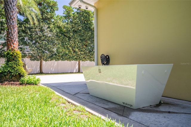 1212 S Riverside Dr, New Smyrna Beach, FL 32168 - exterior view of stucco siding