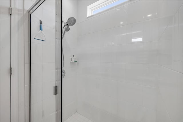 3116 Crab Trap Dr, New Smyrna Beach, FL 32168 - bathroom featuring a shower stall