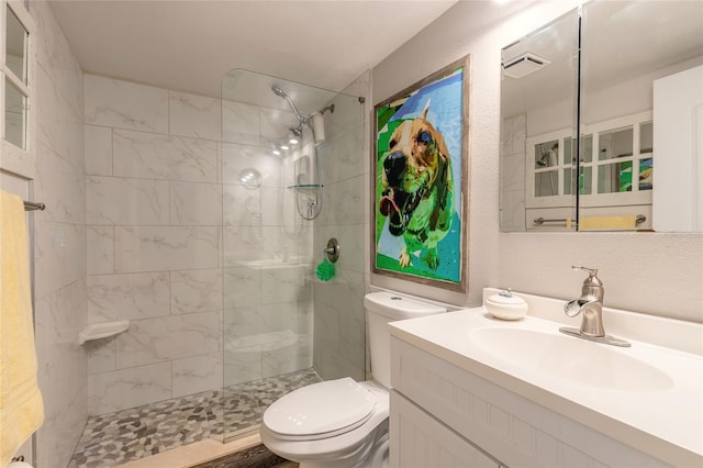 325 N Causeway Unit B305, New Smyrna Beach, FL 32169 - full bath featuring walk in shower, vanity, and a textured wall