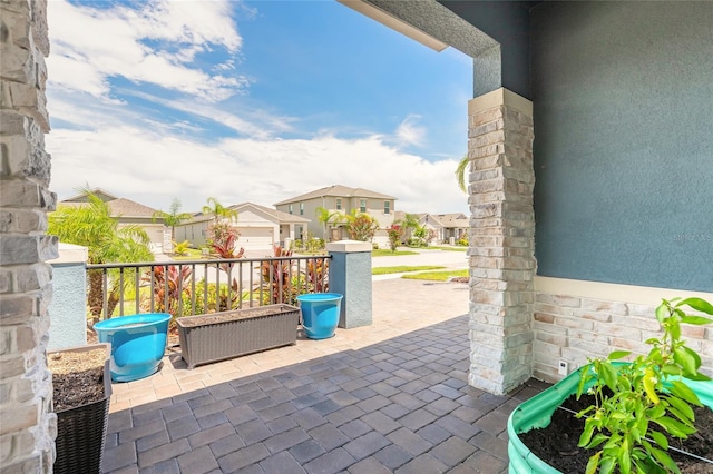 334 Caryota Ct, New Smyrna Beach, FL 32168 - photo 2