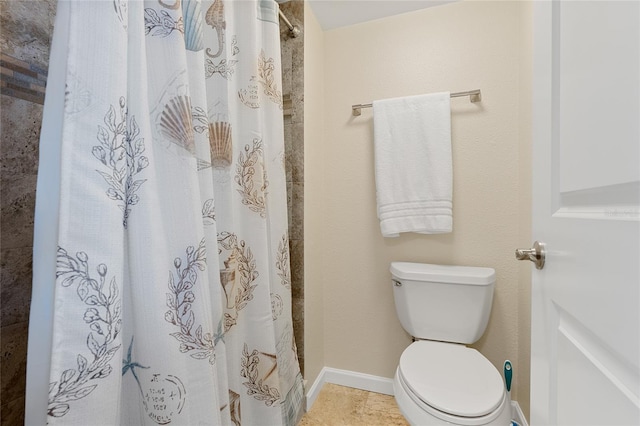 2625 S Atlantic Ave Unit 28Se, Daytona Beach Shores, FL 32118 - full bath with toilet and a shower with curtain