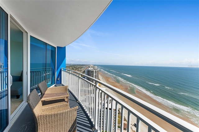 2625 S Atlantic Ave Unit 28Se, Daytona Beach Shores, FL 32118 - balcony with view of water and beach