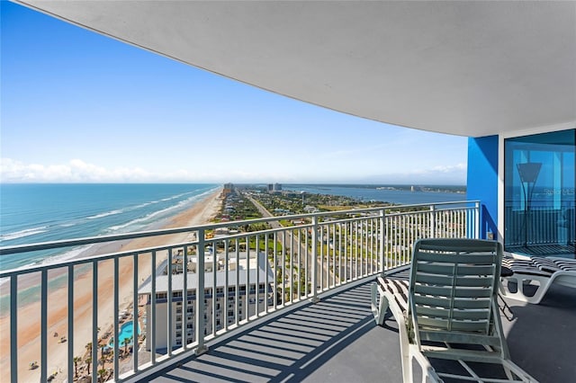 2625 S Atlantic Ave Unit 28Se, Daytona Beach Shores, FL 32118 - balcony featuring view of water and beach