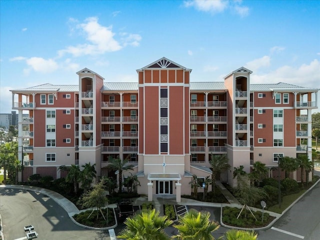 2 Riverwalk Dr Unit 402, New Smyrna Beach, FL 32169 - photo 2