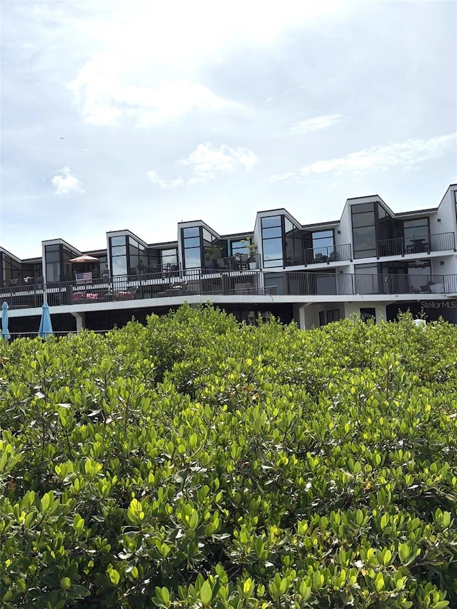520 S Peninsula Unit 1D10, New Smyrna Beach, FL 32169 - photo 4