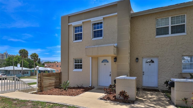 437 N Oleander Ave Unit 1, Daytona Beach, FL 32118 - photo 1