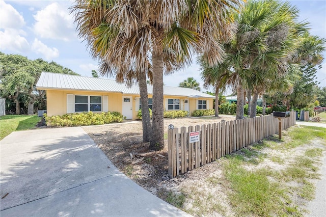 712-714 Oakwood Ave, New Smyrna Beach, FL 32169 - photo 40