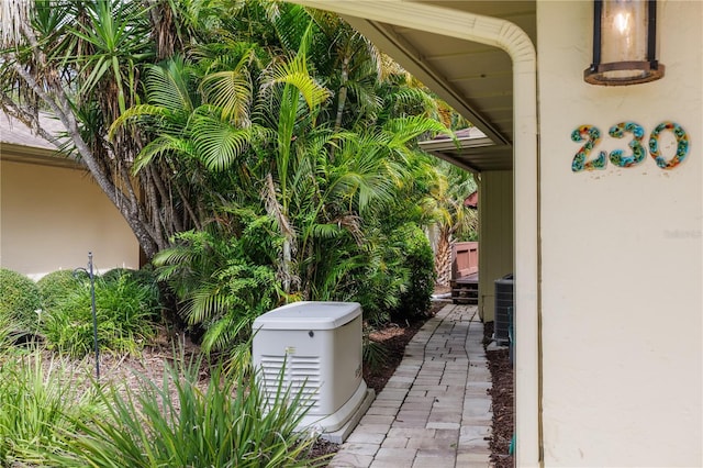 230 Canterbury Cir, New Smyrna Beach, FL 32168 - photo 4