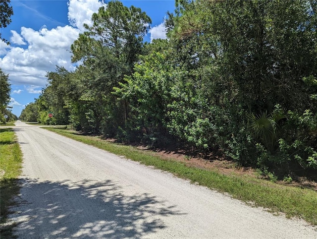 Listing photo 2 for 27294 Aloha Dr, Punta Gorda FL 33955