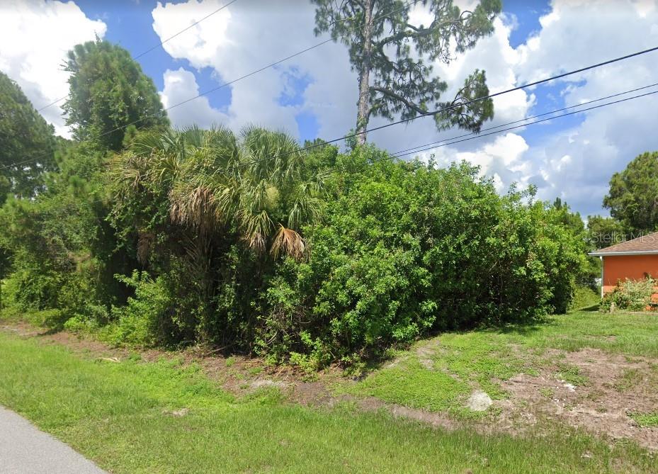 Ribbon Ter, North Port, FL 34286